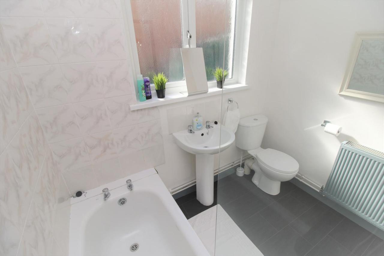 Fitzroy Terrace By Property Promise คาร์ดิฟฟ์ ภายนอก รูปภาพ